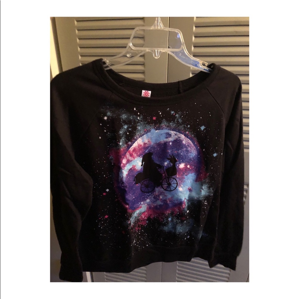 E.T Christmas sweater